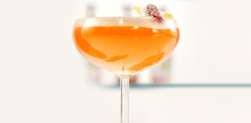 Cocktail con passion fruit