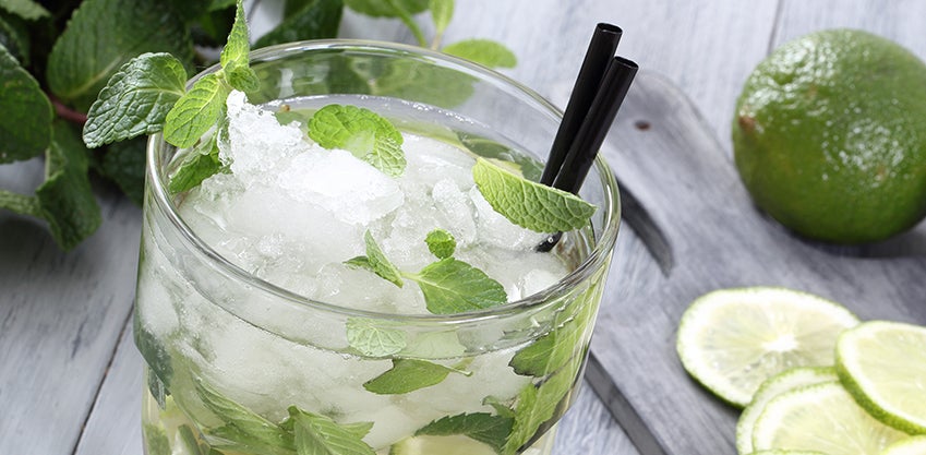 Virgin Mojito ingredienti e passaggi per prepararlo a regola d'arte Virgin Mojito ingredienti e passaggi per prepararlo a regola d'arte