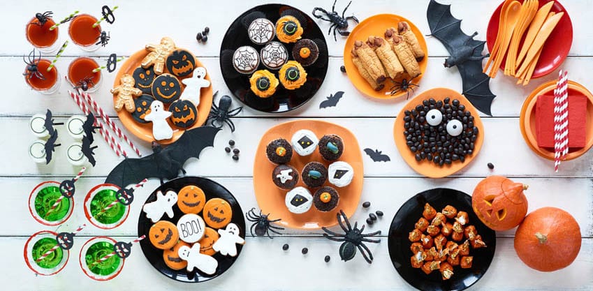 Per l'aperitivo di Halloween, stuzzichini con decorazioni originali