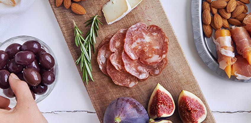 Aperitivo in casa, come stupire gli ospiti inattesi Aperitivo in casa, come stupire gli ospiti inattesi