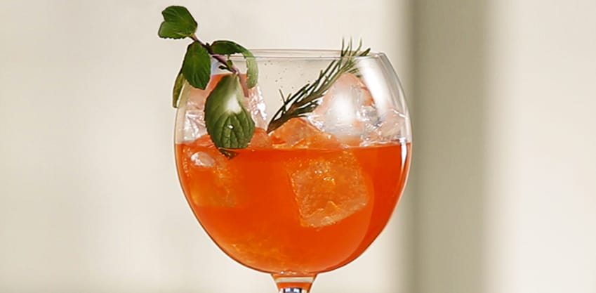 Cocktail Sanbittèr Rosemary Love