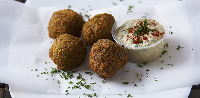 I falafel per l’aperitivo vegano