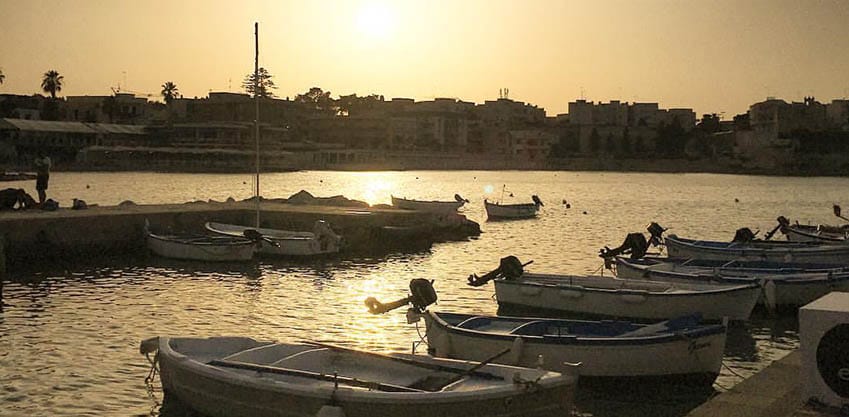 Locali cool per l’aperitivo all’aperto in spiaggia a Otranto: bar Maestrale