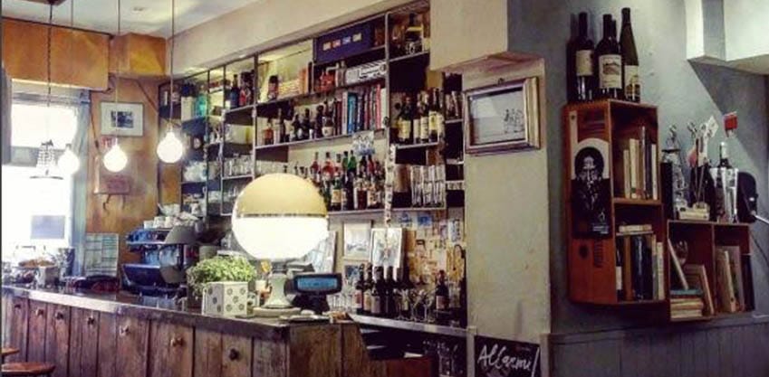 Location per l'aperitivo a Bologna: Camera a sud