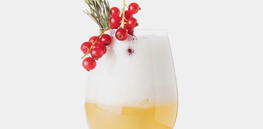 A Natale prepara un aperitivo con il cocktail Santa Claus