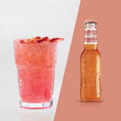 Rosso e Ambra cocktail con fragole e limone, Aranciata Amara Sanpellegrino e Sanbittèr Emozioni di Frutta Pompelmo