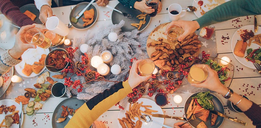 Tutti gli stuzzichini da abbinare ai cocktail di Natale Tutti gli stuzzichini da abbinare ai cocktail di Natale