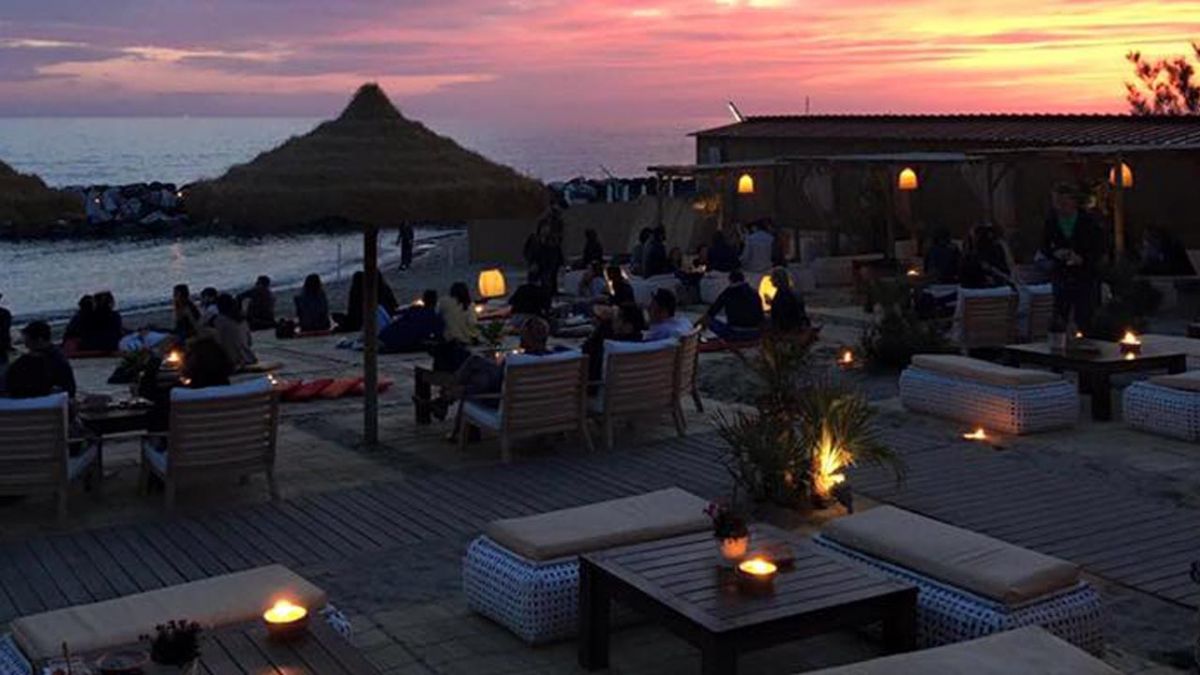 Aperitivo-spiaggia-sunset-cafe-marina-pisa